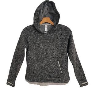 Athleta Girl Hoodie Size Sz 8/10 M Heavier Weight Warm Slant Pockets Thumbholes